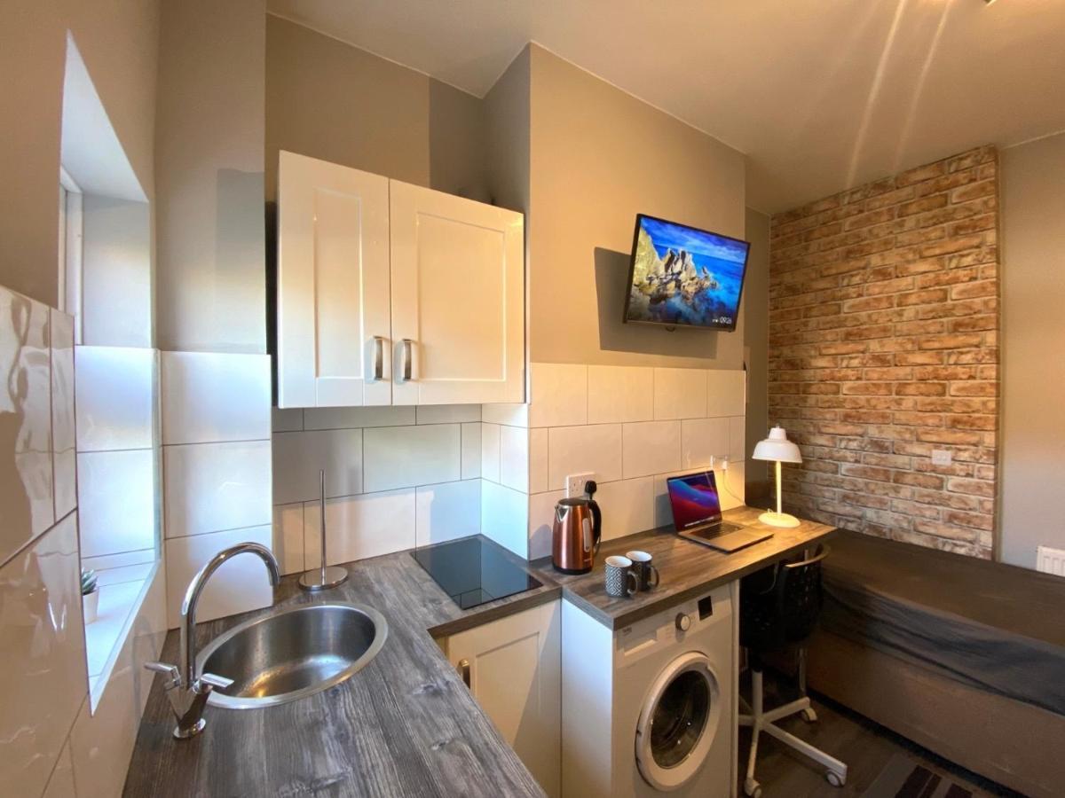 Limpenny Studio Apartment - Work Friendly And Outstanding Garden Studio Close To City Centre Nottingham Exterior foto